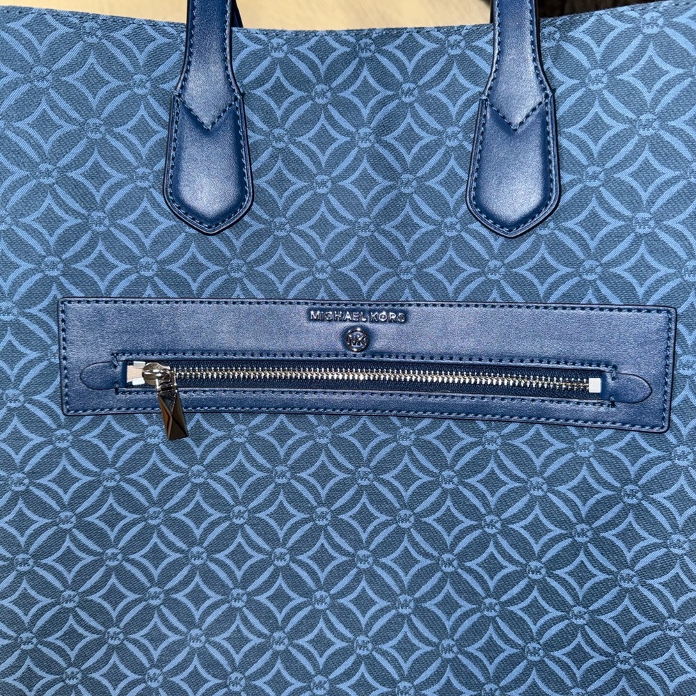 Michael Kors Navy Geometric Tote